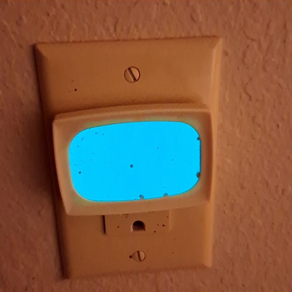 Vintage Sylvania Panelescent Nite-Lite night light 120V rectangle ivory WORKS